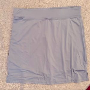 Large gray skort with pockets hidden on shorts